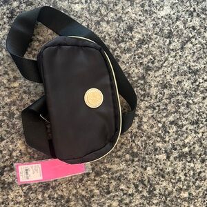 Brand new Lilly Pulitzer cross body bag